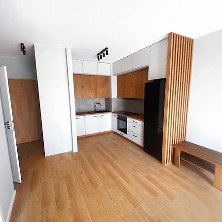 Elegant 1-Bedroom Flat With Balcony Near Breslau Exterior foto